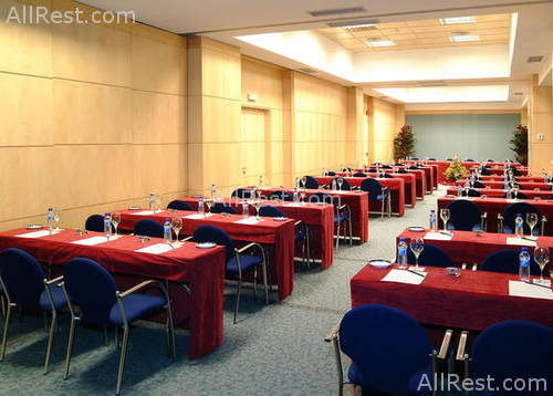 Tryp Port Cambrils 12